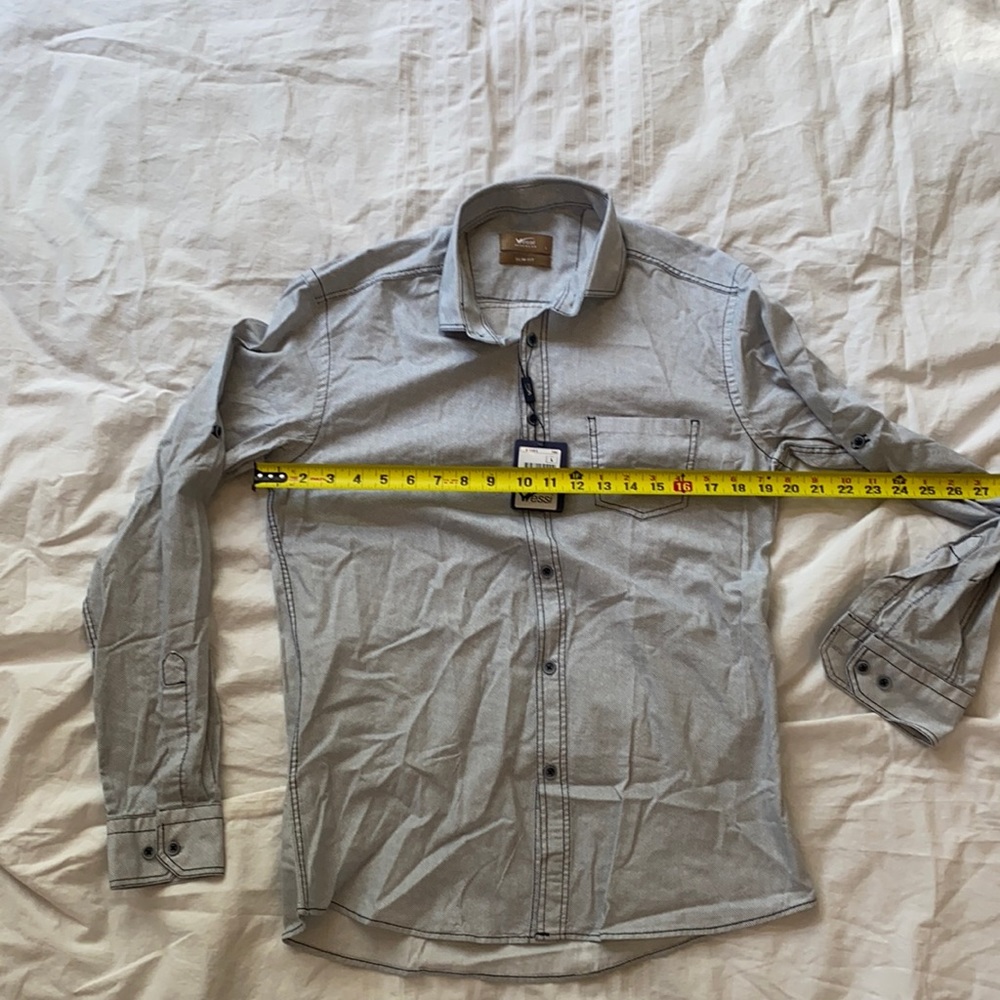 Wessi slim fit button shirt size L